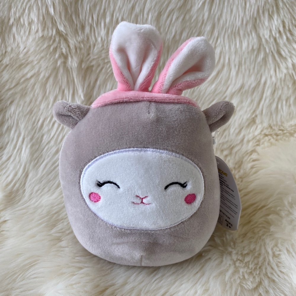 NWT Squishmallow 4.5” Sophie the Lamb Easter